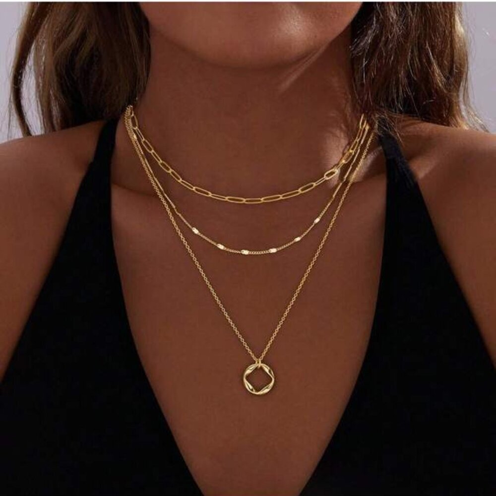 Triple Layer Chain Necklace with Geometric Pendant | 18K Gold Filled